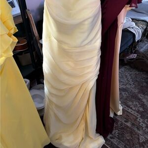 Elegant Yellow Evening Gown